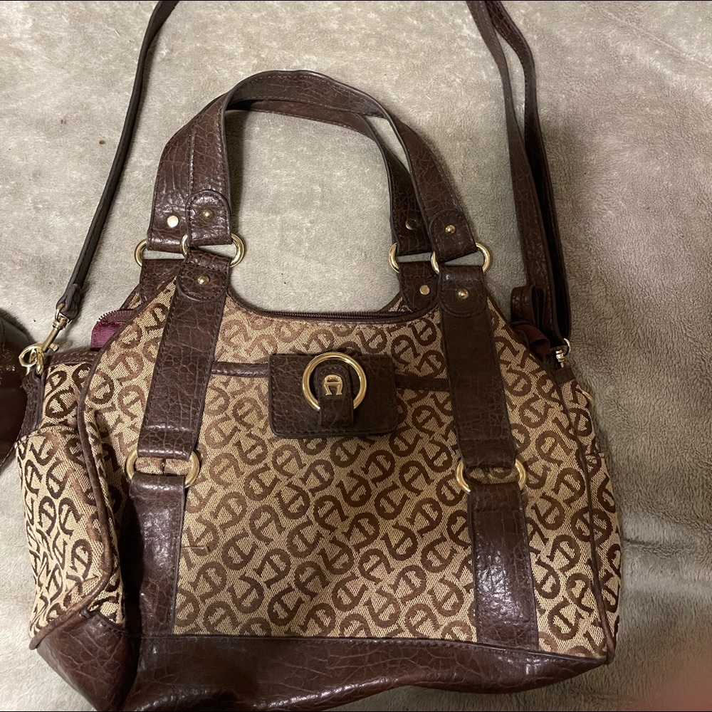 Aigner Shoulder Bag